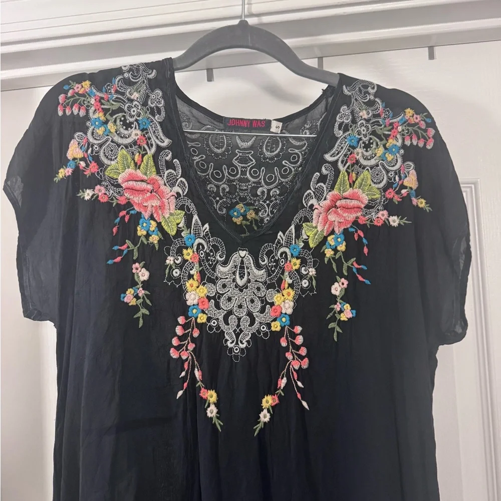 Johnny Was Black Tunic with Multicolor Floral Embroidery - Picture 2 of 8